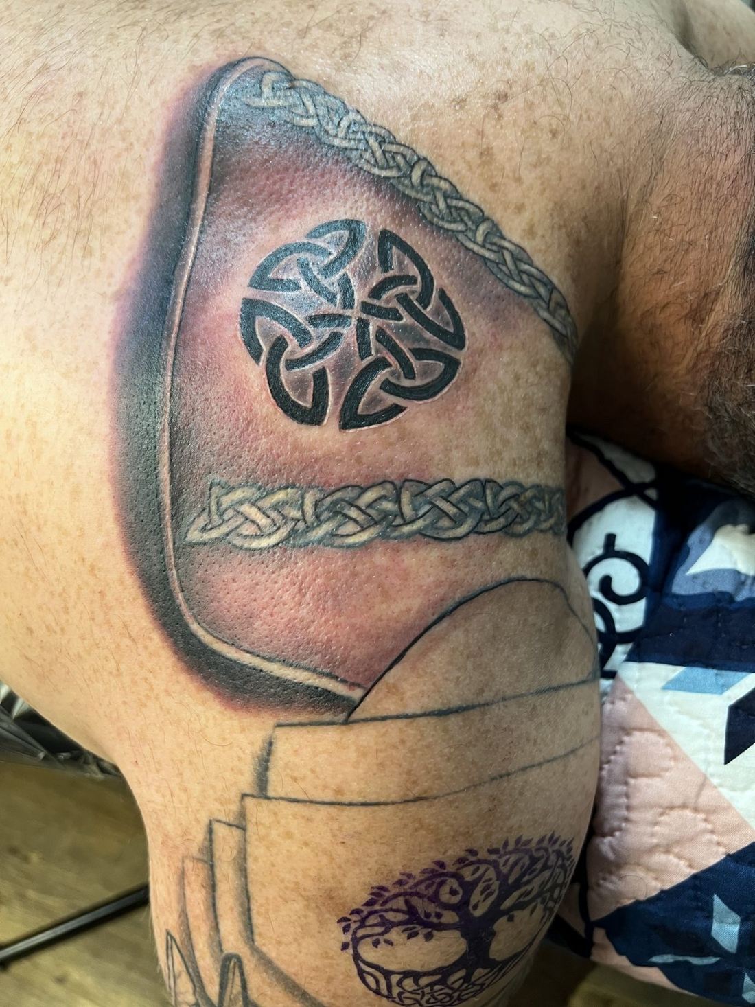 Tattoo: Ornamental — Celtic knot