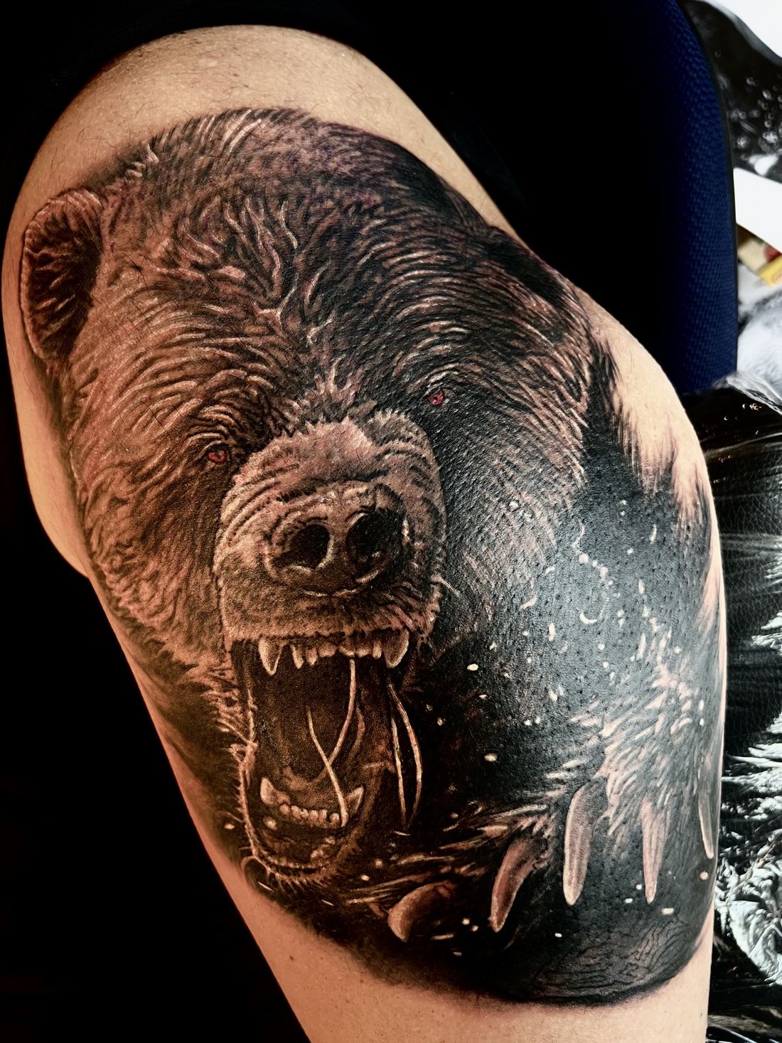 Tattoo: Black & grey realism — Roaring bear
